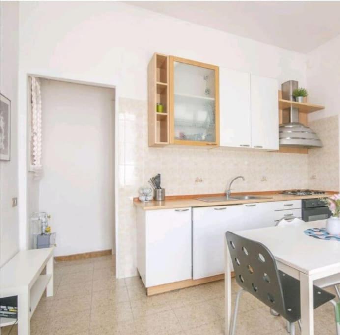 2 Bedrooms Apartment Near Metro M1 Marelli 17Min From Duomo Sesto San Giovanni Esterno foto